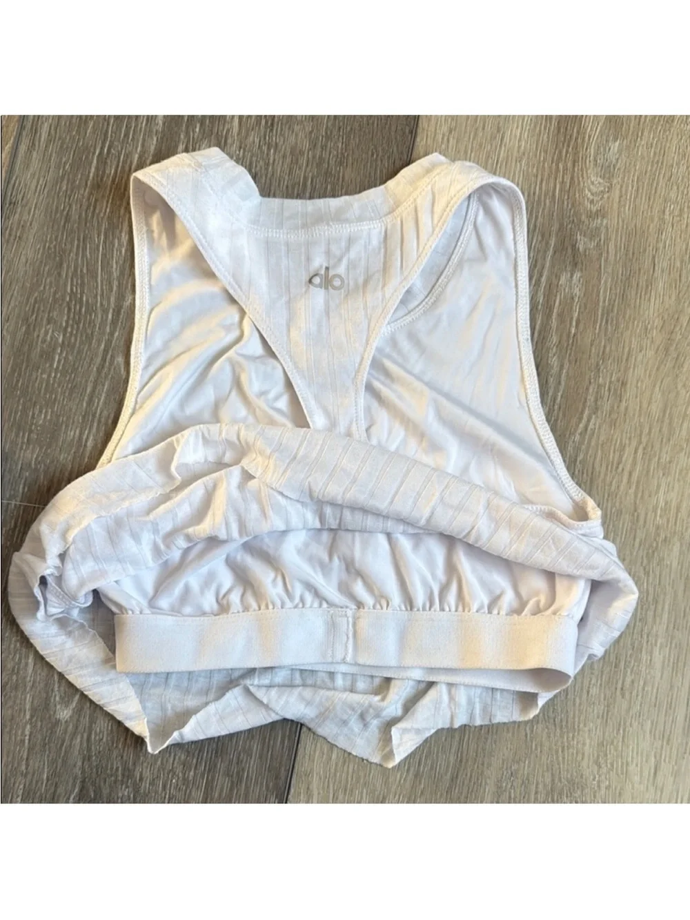 XS Alo Tank Top With Inner Bra sample piece